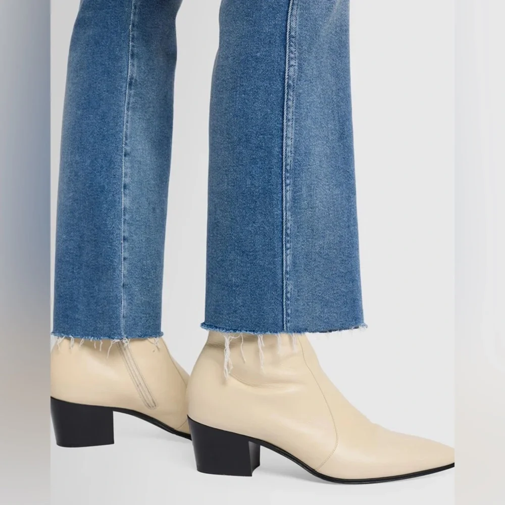 7 FOR ALL MANKIND Kick Flare Jeans | Size 25 | High Rise Cropped Raw Hem - Picture 4 of 11